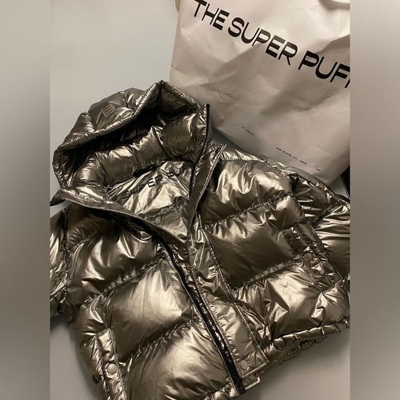 Aritzia super puff silver shorty downfield jacket size XS - Picture 11 of 11